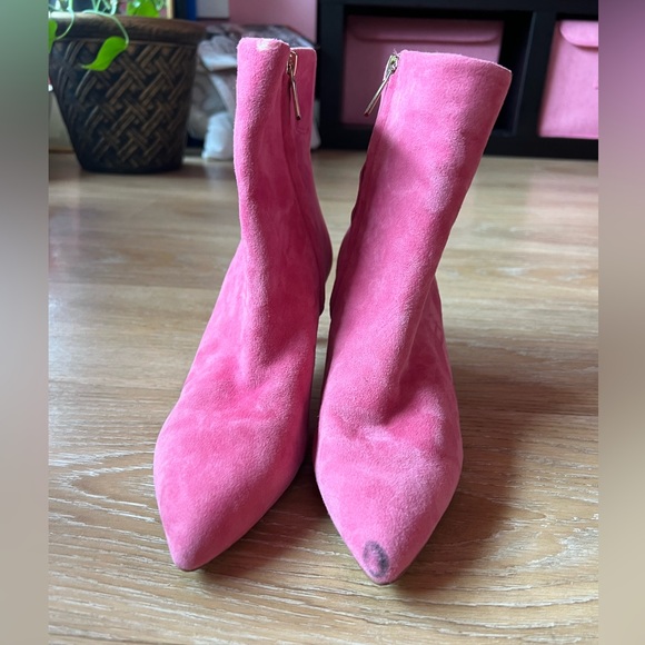 Pink Boots - Picture 7 of 7